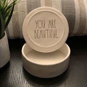 Rae Dunn keep sake box